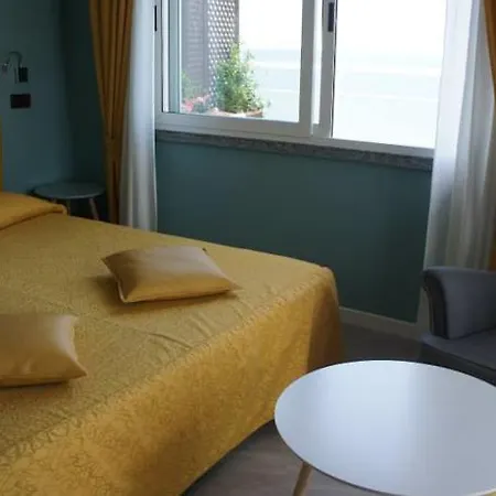 Hotel Ermitage 4*